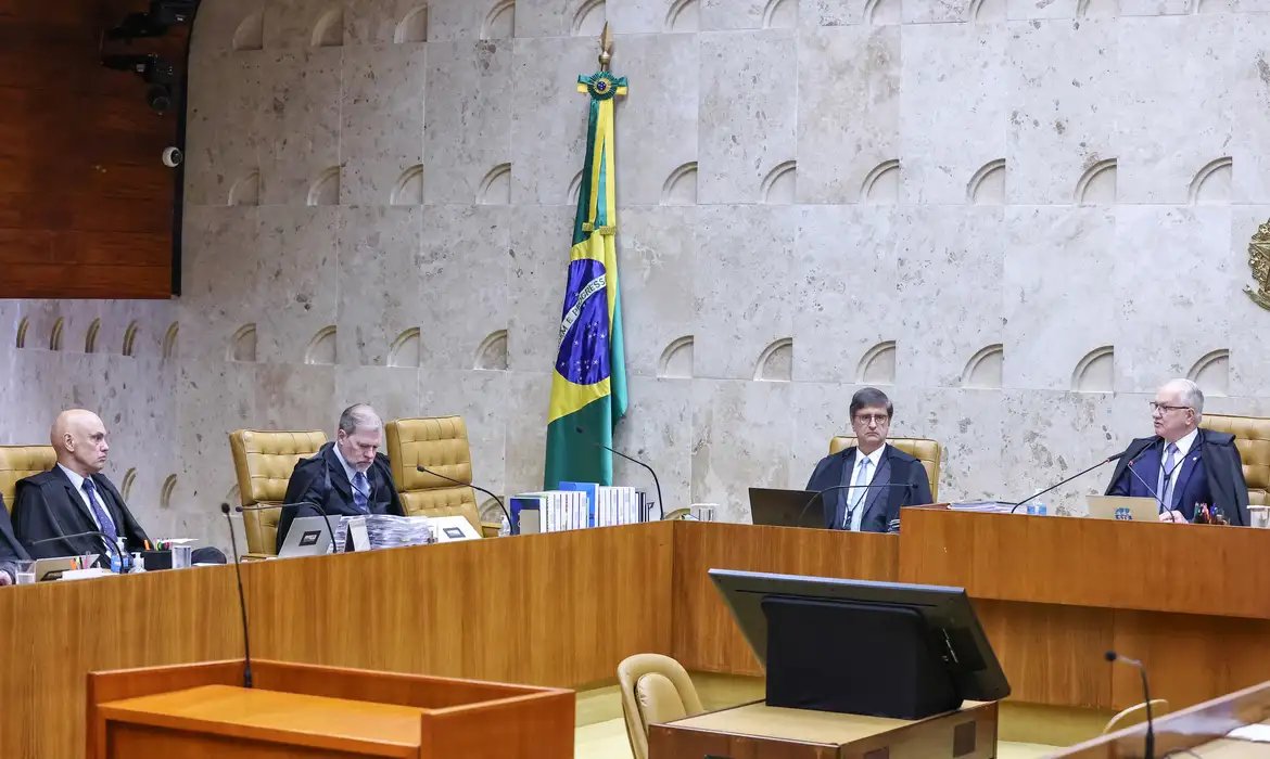 STF retoma julgamento sobre pagamento de penduricalhos 