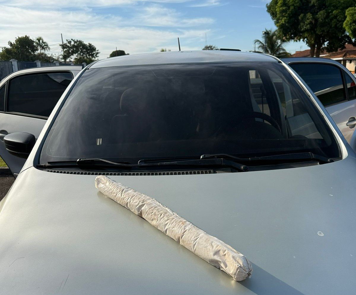 Motorista que cumpria prisão domiciliar em GO é detido com explosivos dentro de carro em MT