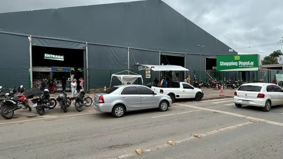 Contrato de R$ 15 milhões prevê financiamento de reconstrução do Shopping Popular de Cuiabá