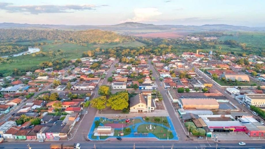 Stalker é preso em flagrante depois de dois meses perseguindo jovem no trabalho em MT
