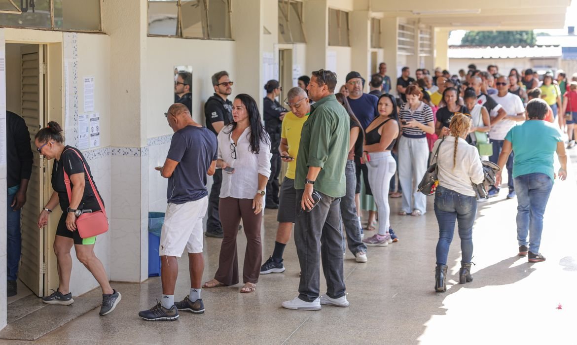 Eleições: entenda a regra que impede a prisão de eleitores