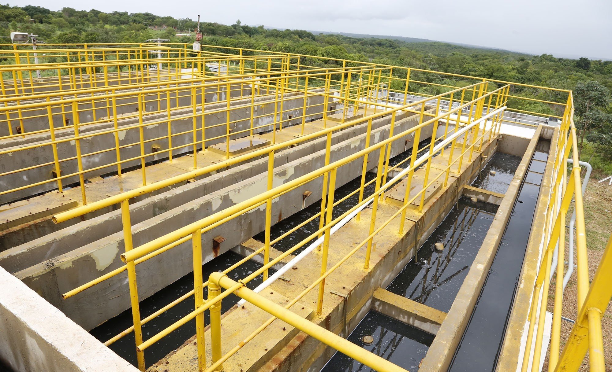Manutenção em adutora pode causar falta de água em bairros de Várzea Grande (MT)
