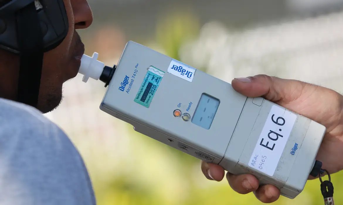 Em 14 anos, mortes no trânsito por causa de álcool diminuem 19,5%