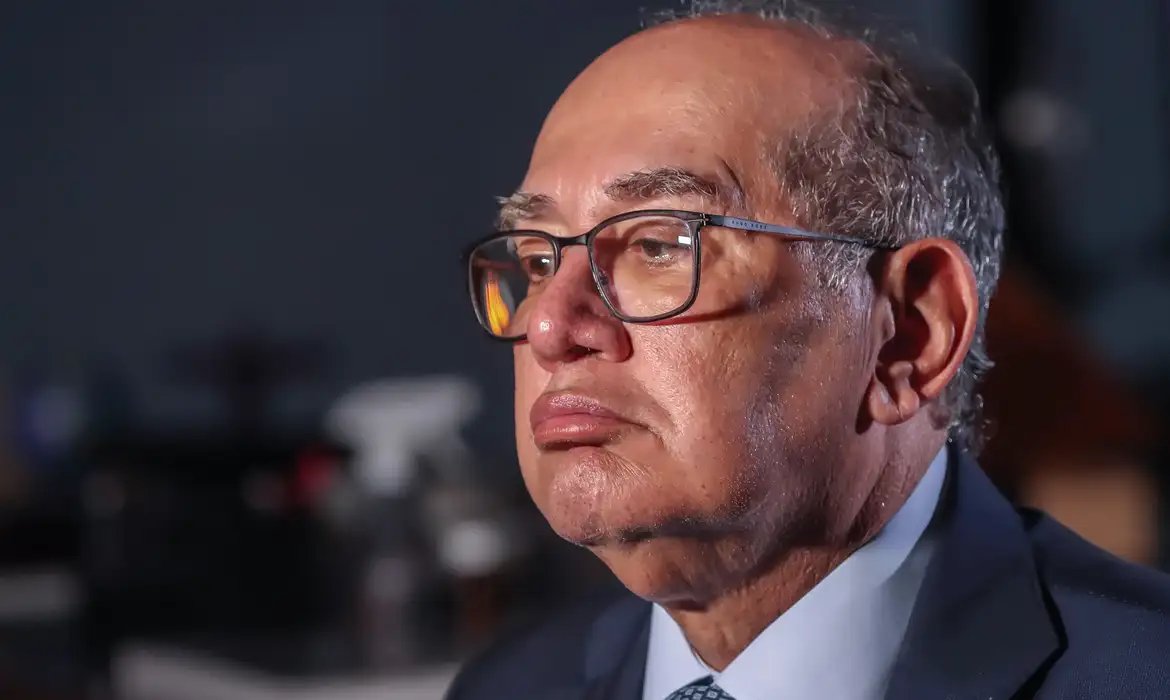 Gilmar decide que só PGR pode pedir impeachment de ministro do STF