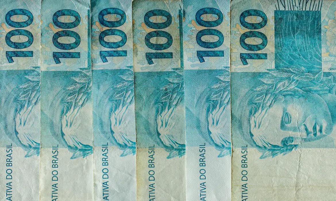 Grupo de bets deve pagar R$ 300 milhões em imposto sonegado, diz Fisco