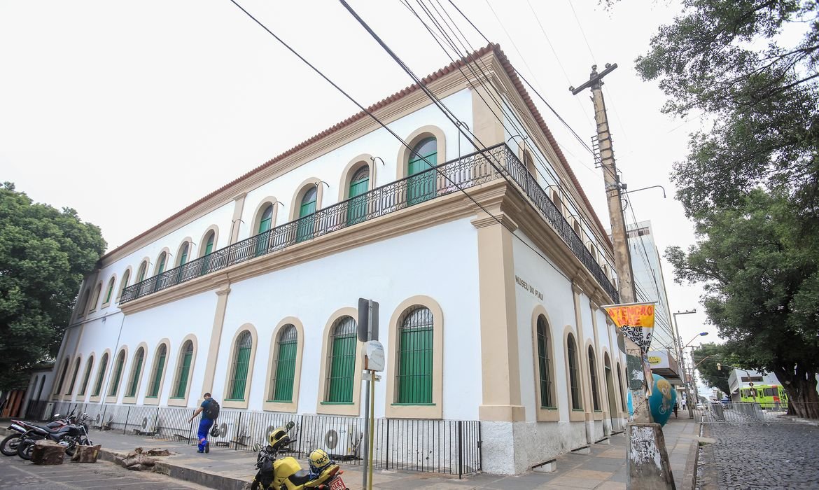 Feira de Música do Piauí reúne artistas e empreendedores da cidade