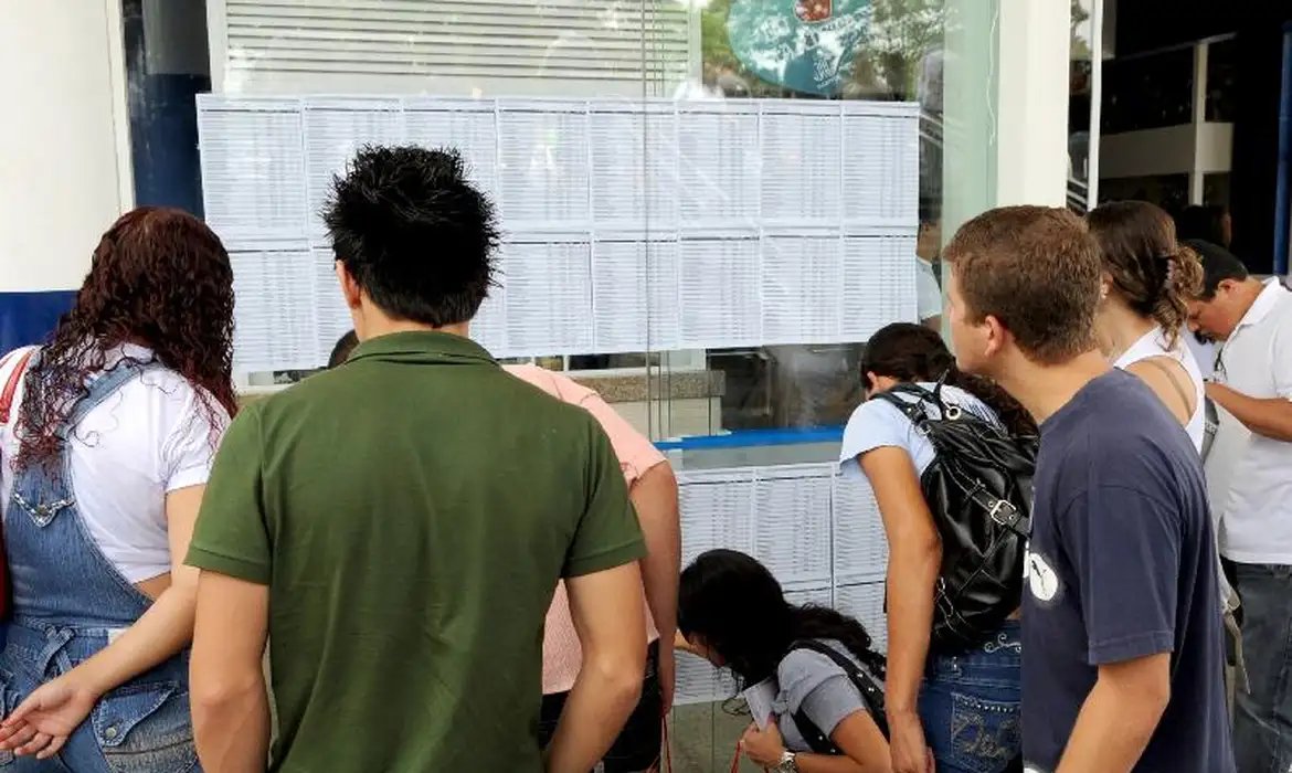 Cursos populares podem se inscrever em rede do MEC até o dia 27