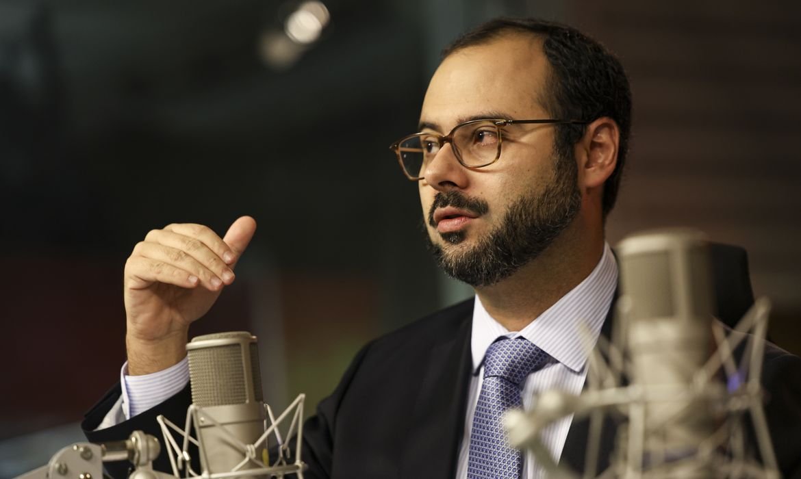 Desenrola para empresas já soma R$ 8 bilhões em contratações