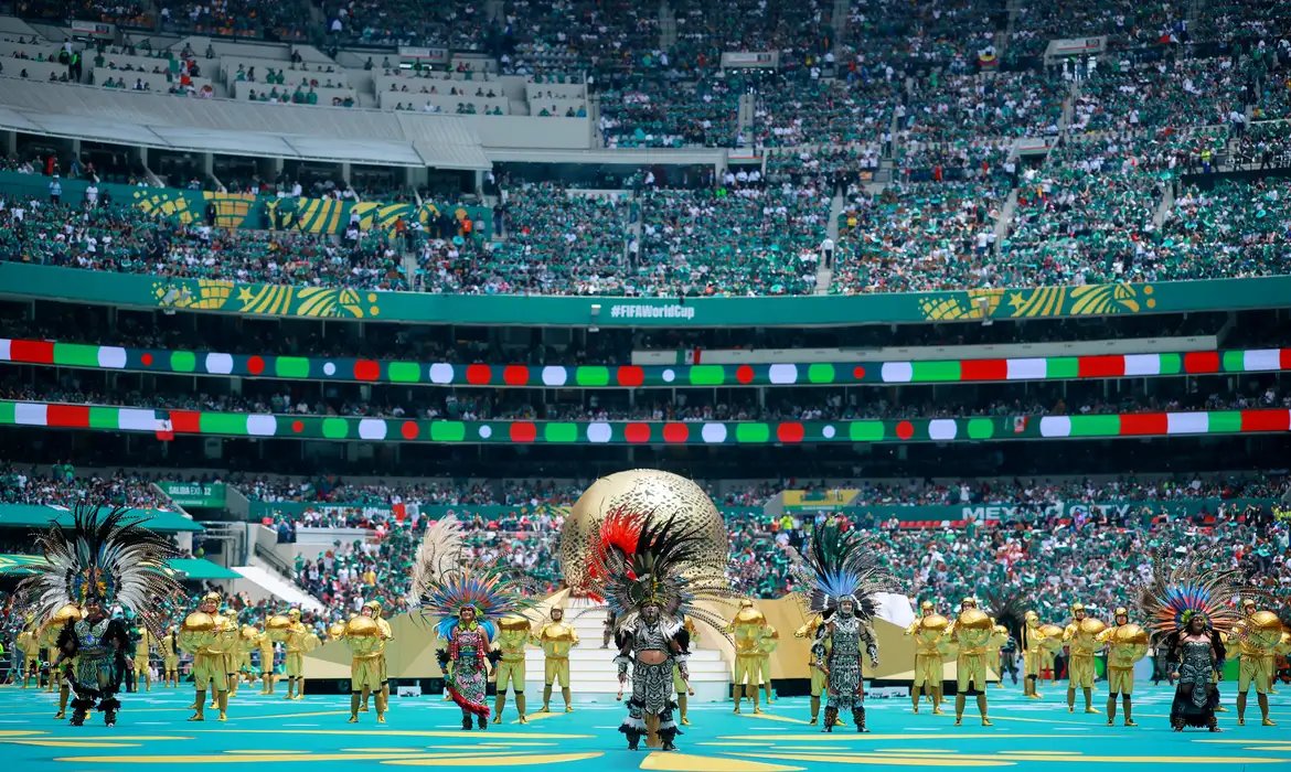 Abertura da Copa 2026 emociona o Estádio Azteca, no México
