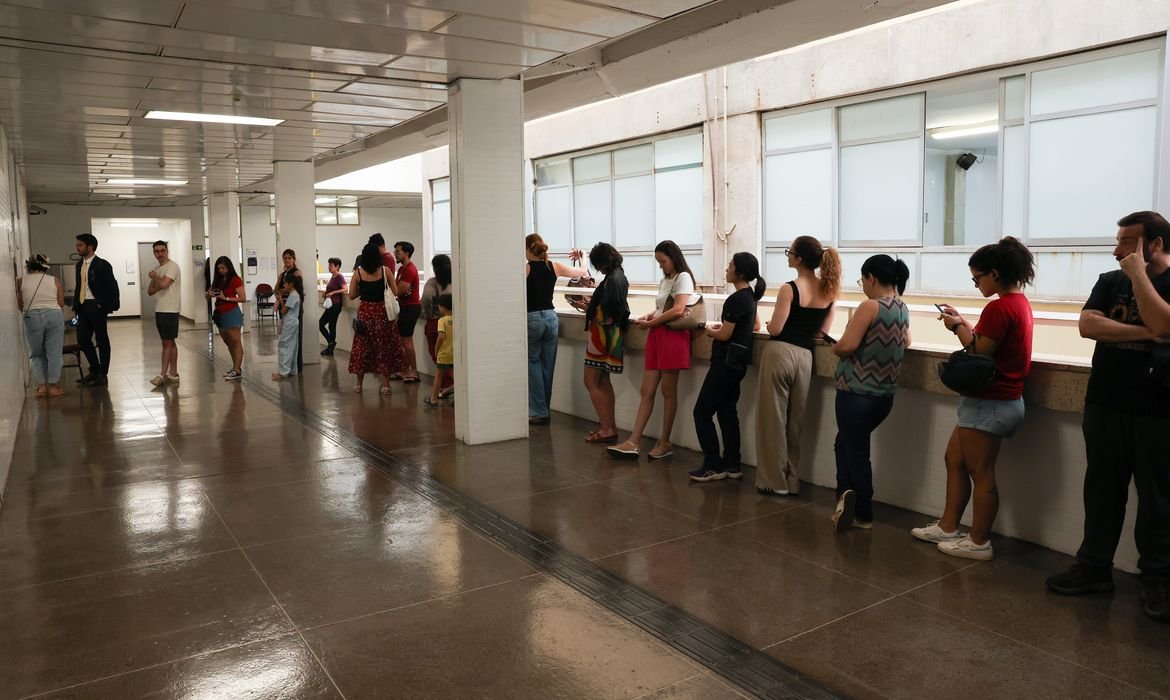 Segundo turno: saiba como consultar local de votação para domingo