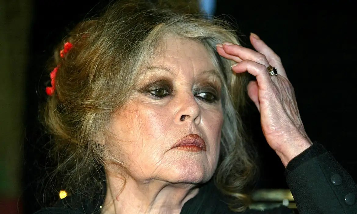 Atriz francesa Brigitte Bardot morre aos 91 anos