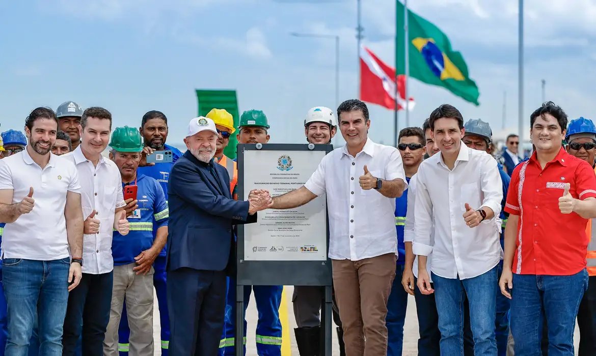 Lula inaugura ampliação do Aeroporto Internacional de Belém 