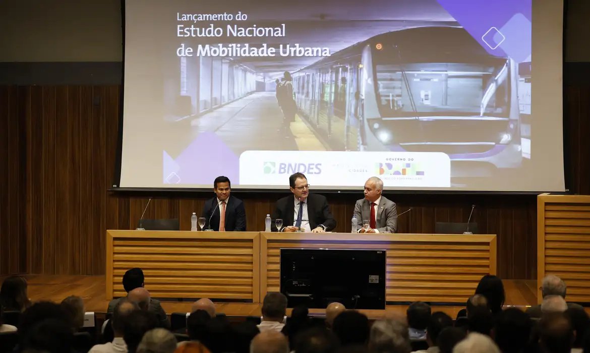 Estudo do BNDES mapeia 187 projetos para melhorar o transporte público