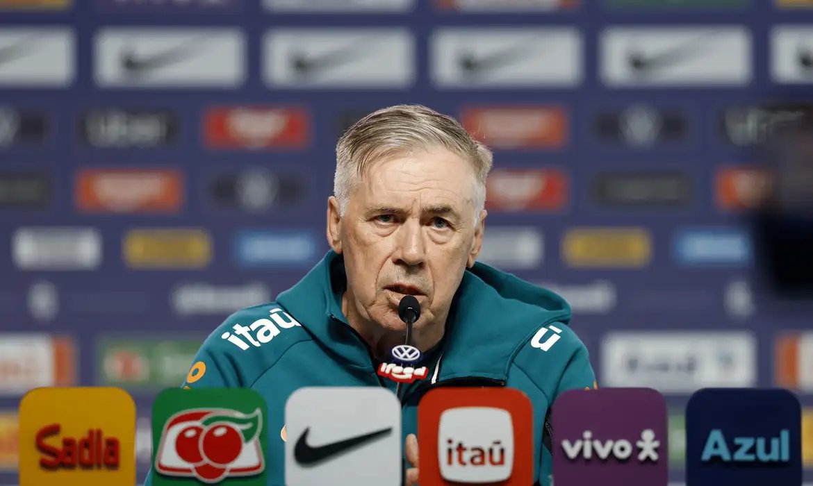 Ancelotti vê Neymar em condição de jogo e acena com Rayan titular