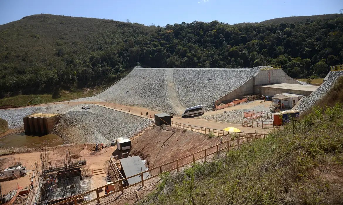 Relatório aponta que 213 barragens do país estão em situação crítica