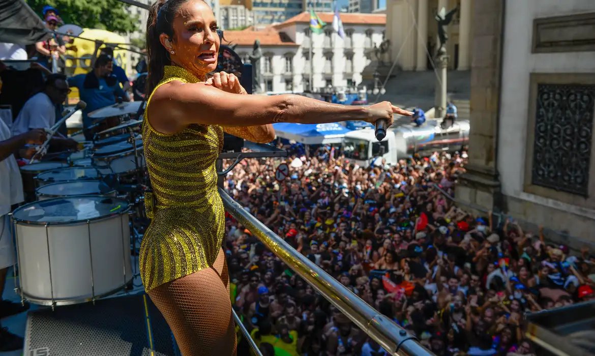 Pré-Carnaval de SP tem blocos de Ivete, Calvin Harris e Luísa Sonza
