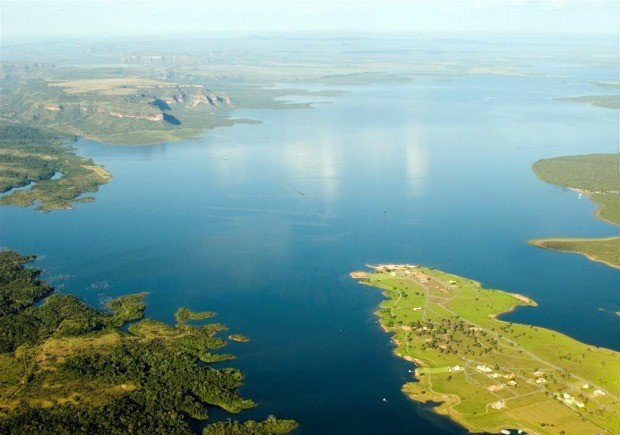 Lago onde menino de 6 anos salvou família já foi cenário de outros acidentes; veja cronologia