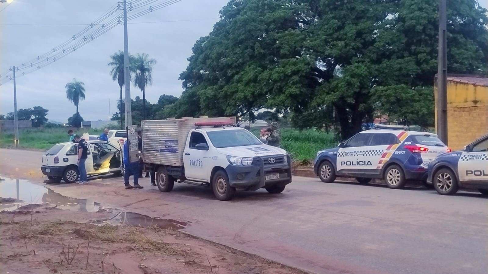 Dois adolecentes e homens suspeitos de integrar facção são mortos pela PM durante confronto em MT