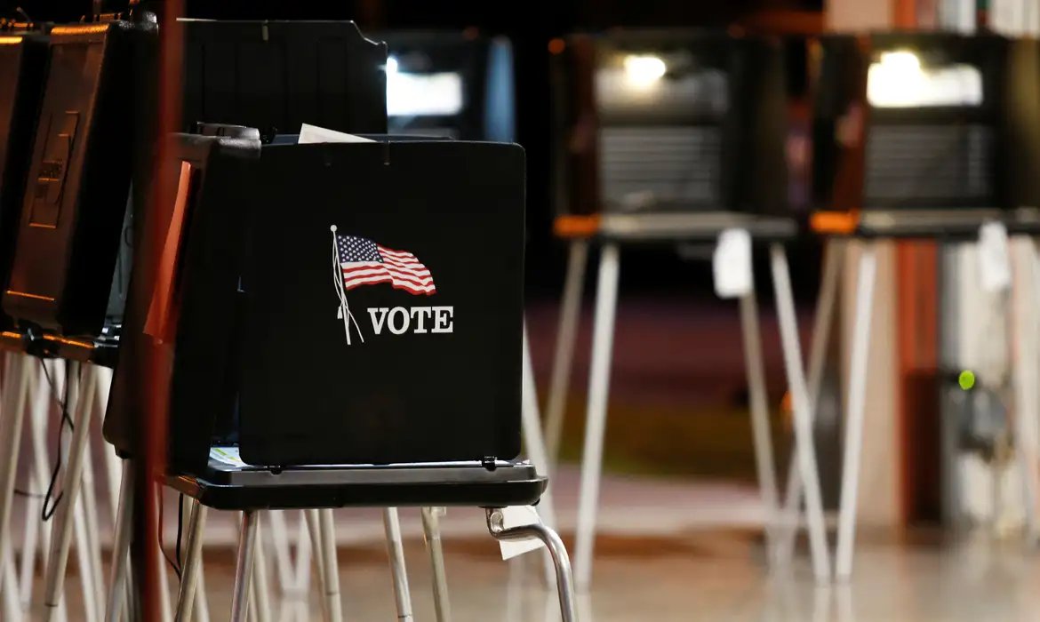 Democrata da Flórida vence primárias para Senado dos Estados Unidos