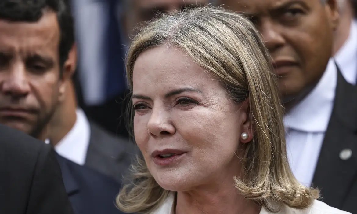 Lula pede empenho a ministros na tramitação de projetos de segurança