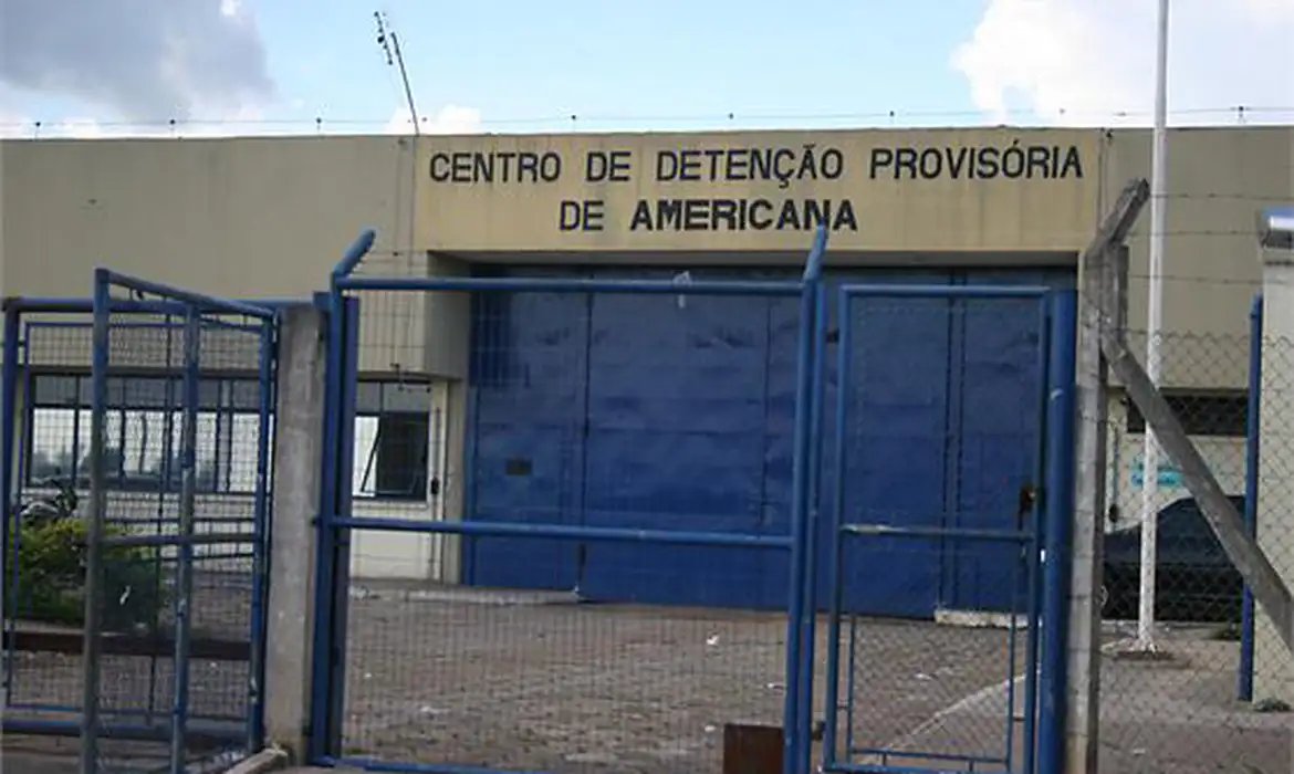 Justiça dá 90 dias para estado de SP reduzir superlotação de presídio