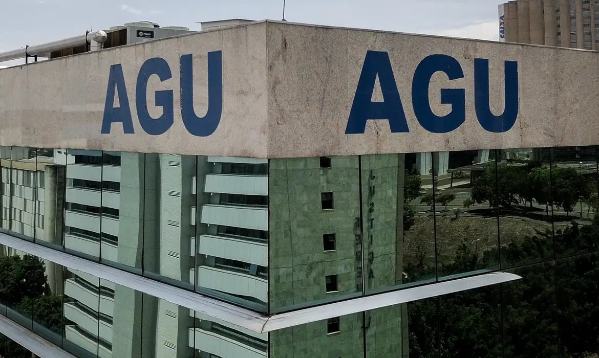 AGU diz ao STF que Lei da Dosimetria é inconstitucional