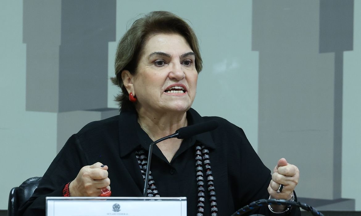 Com fim da escala 6x1, mulher tem mais acesso a trabalho, diz ministra