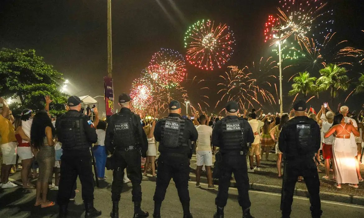PM terá câmeras de reconhecimento facial no réveillon do Rio