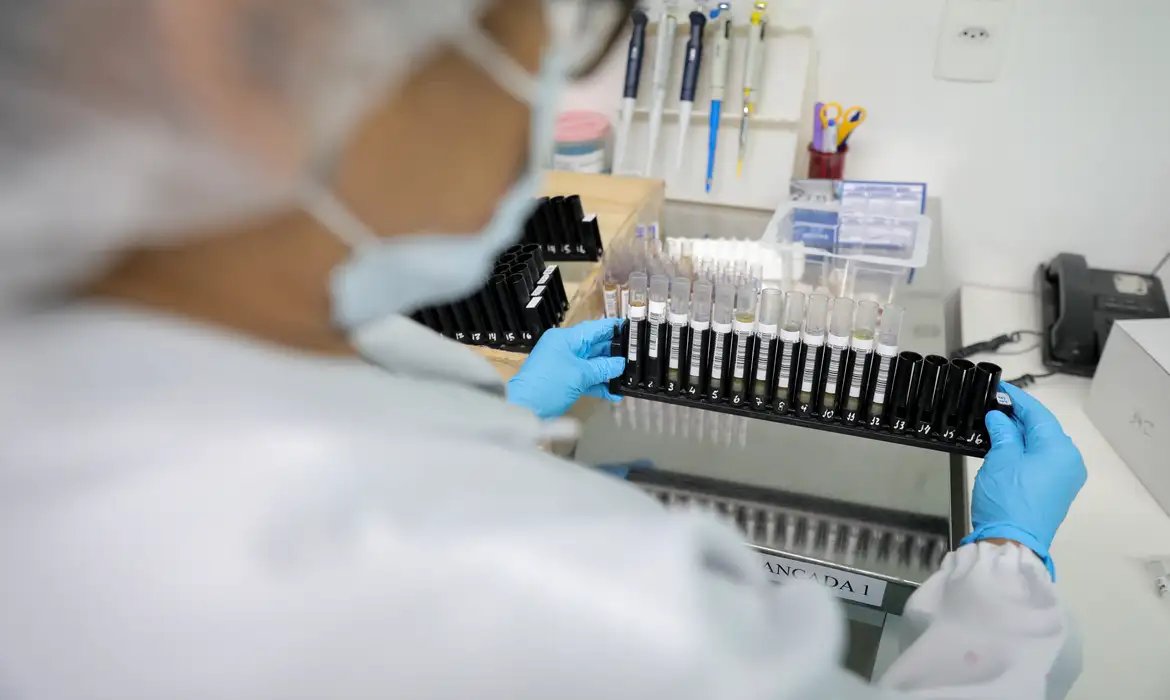 Malária: Anvisa autoriza teste em humanos de vacina 100% brasileira