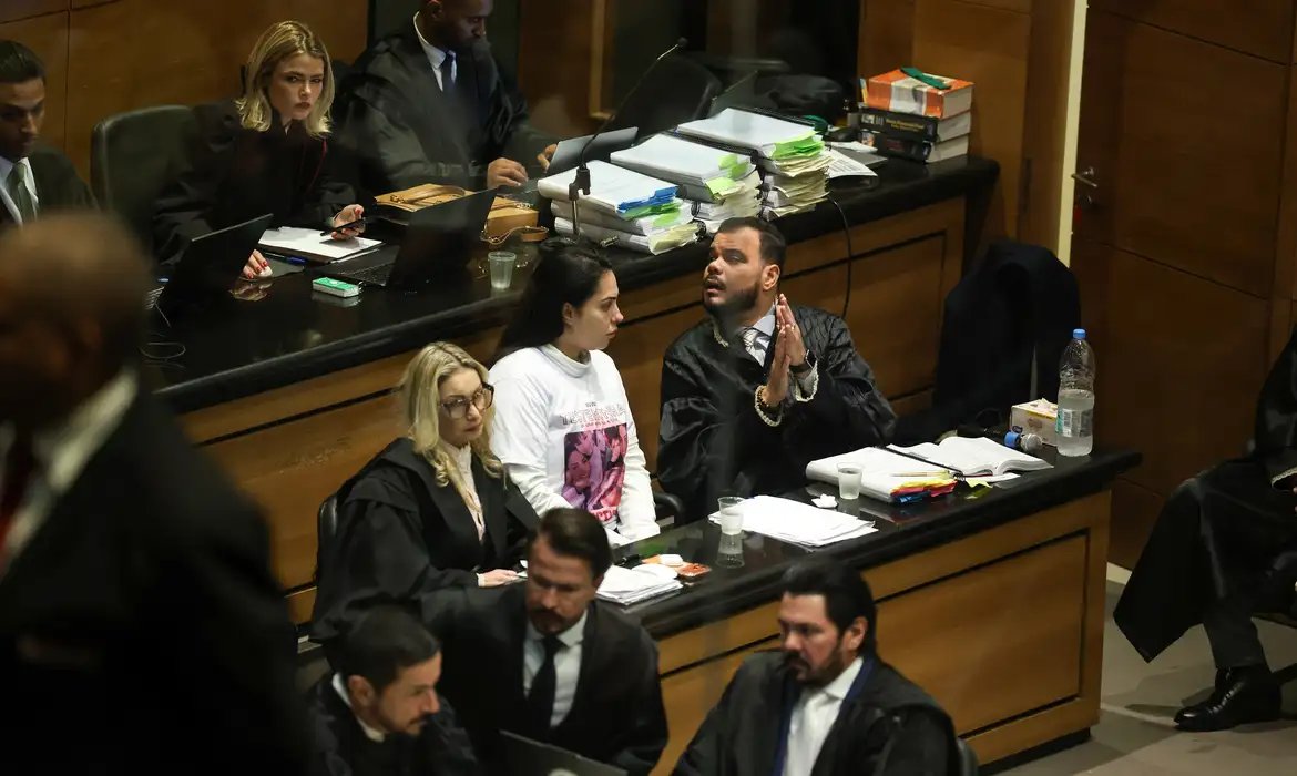 Caso Henry Borrel: advogado que sofreu infarto volta ao júri
