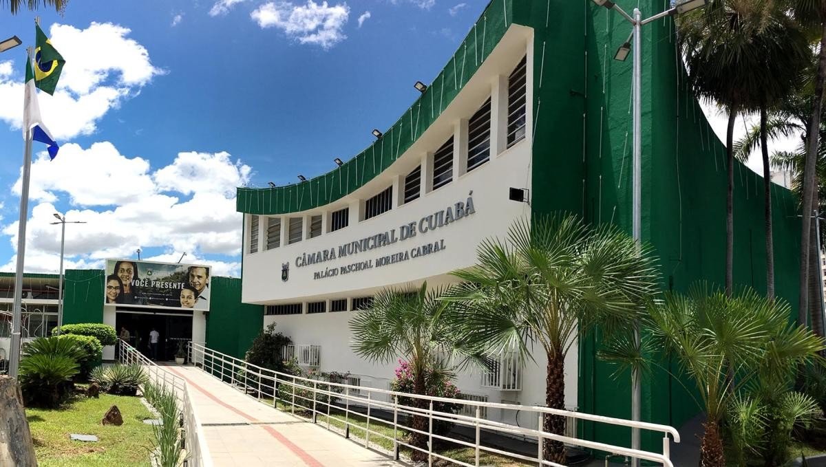 Câmara rejeita LDO de 2027 e impede início do recesso parlamentar em Cuiabá