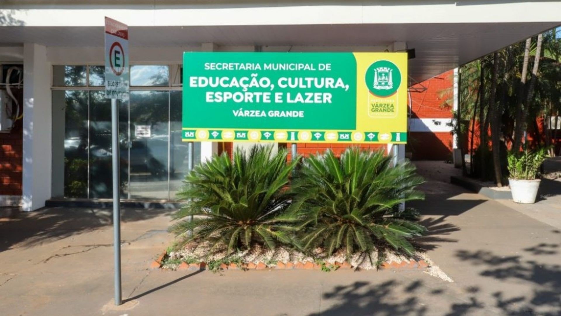 Concurso em MT oferece mais de 5 mil vagas e salários de até R$ 4,6 mil