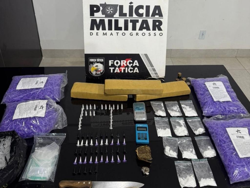 Homem é preso após confessar que escondia drogas em casa em MT