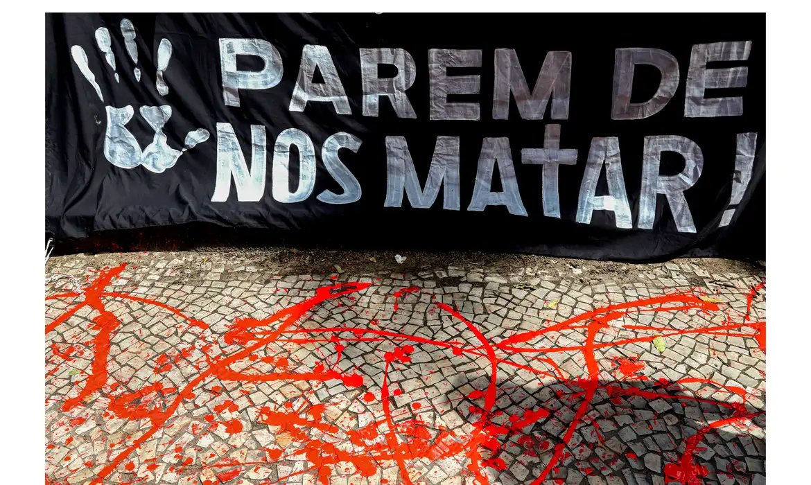 Estado usa leis para justificar mortes contra negros, diz pesquisador