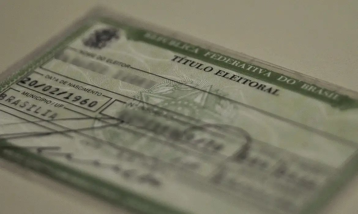Direito a voto entre pessoas reclusas não é efetivo no Brasil
