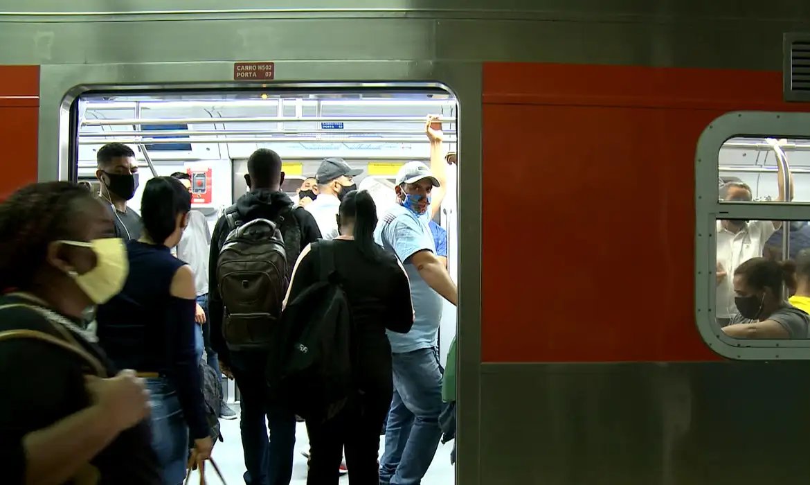 O que abre e fecha nos dias 24 e 25 de dezembro em São Paulo