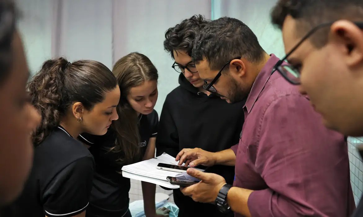 Relação com professor ajuda aluno na construção de propósito de vida