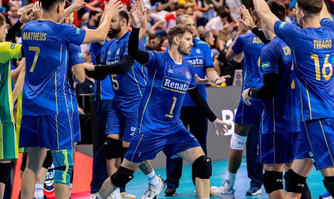 Campinas enfrenta italiano Perugia na semi Mundial de Clubes de Vôieli