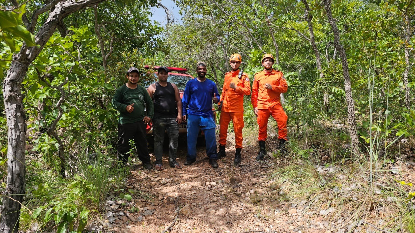 Três homens são resgatados após se perderem em trilha no Morro de São Jerônimo em MT