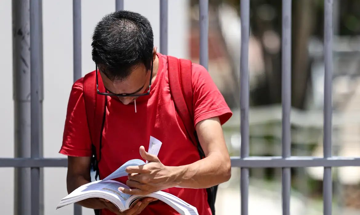 MEC lança Sisu+ para preencher vagas no ensino superior público