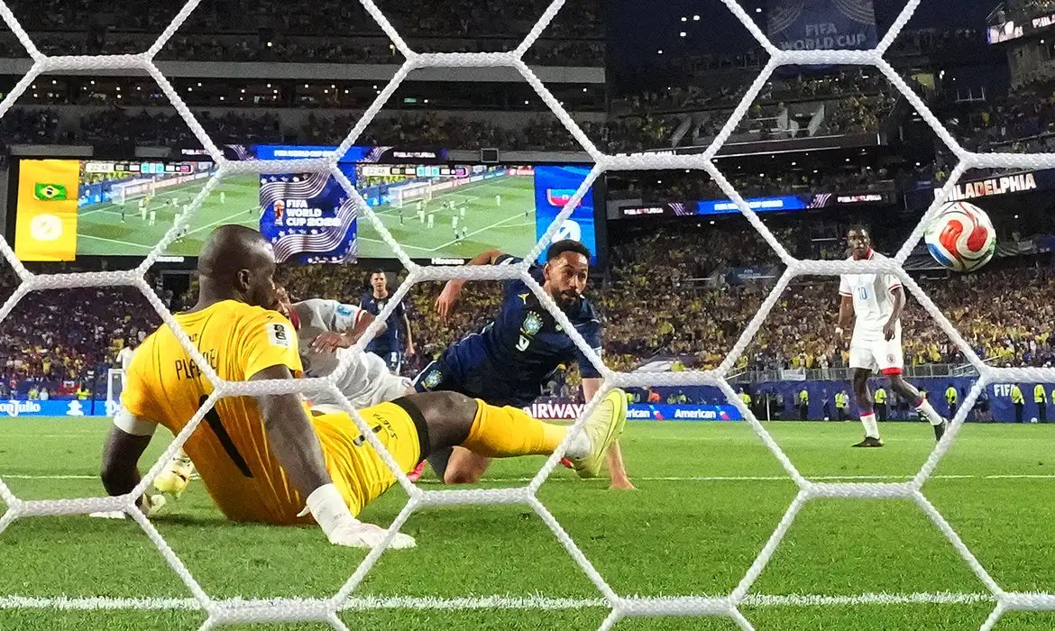Estudo indica desconfiança do torcedor, mesmo após 1ª vitória na Copa