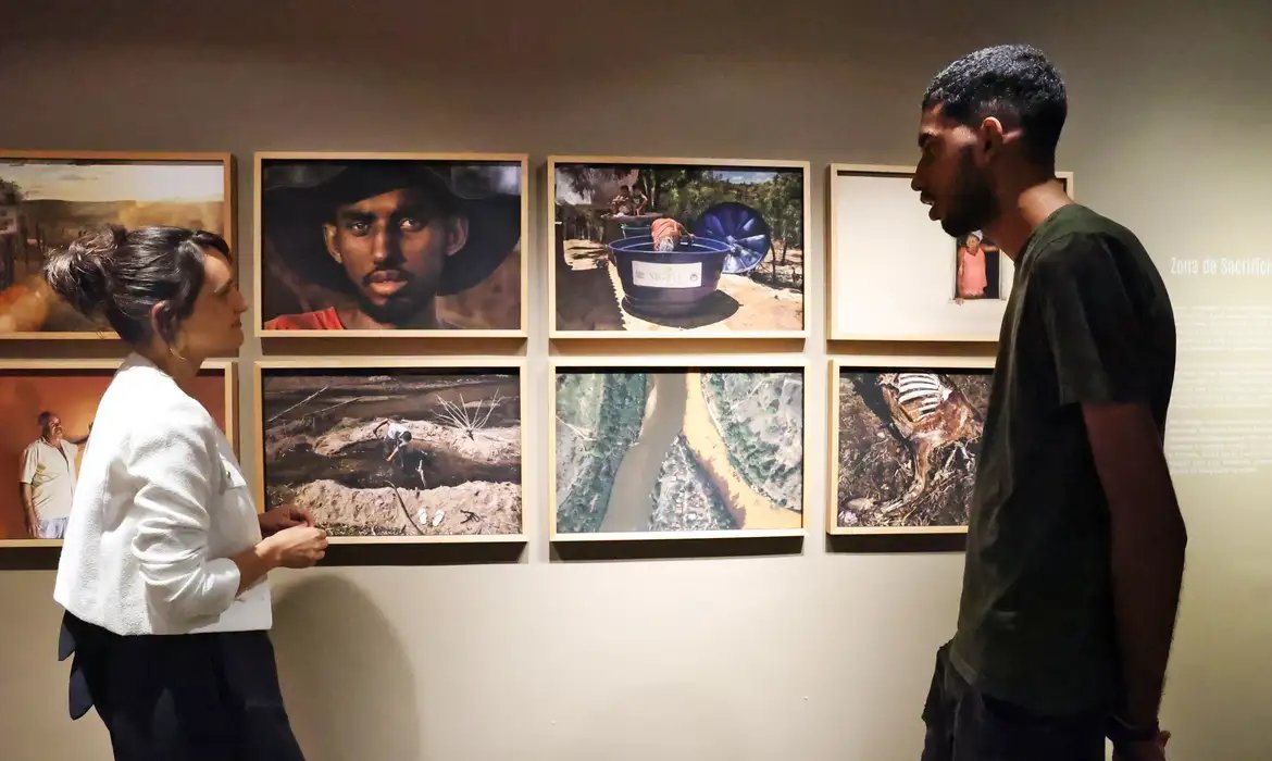 Rio recebe exposição sobre corrida mineral no Vale do Jequitinhonha